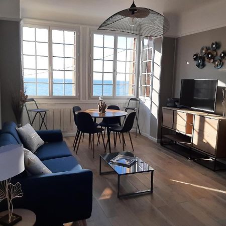 Au Gre Des Marees, Appartement Face A La Mer, Classe 3 Etoiles Ault Kültér fotó