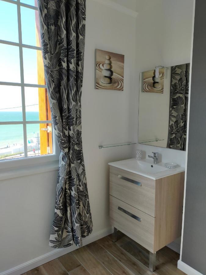 Au Gre Des Marees, Appartement Face A La Mer, Classe 3 Etoiles Ault Kültér fotó