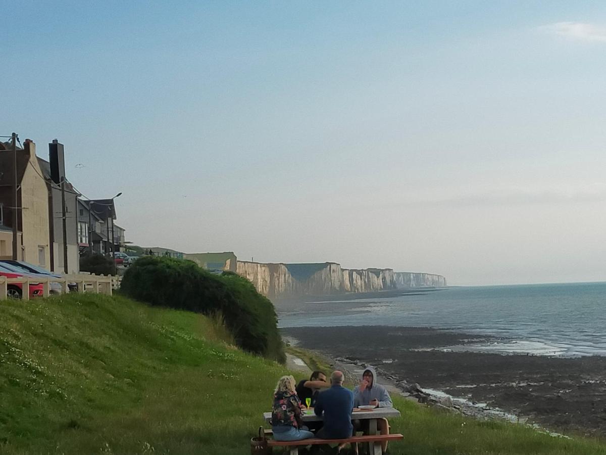 Au Gre Des Marees, Appartement Face A La Mer, Classe 3 Etoiles Ault Kültér fotó